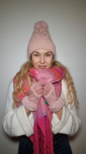 Load image into Gallery viewer, Luxury Hat Scarf And Glove Set in Pink
