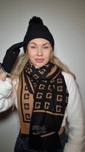 Luxury Hat Scarf And Glove Set in Black and Brown