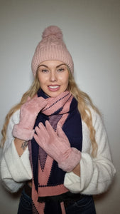 Luxury Hat Scarf And Glove Set in Pink and Black