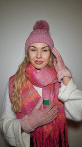 Luxury Hat Scarf And Glove Set in Pink and Purple