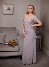 Load image into Gallery viewer, Off shoulder long dress
