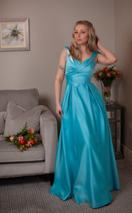 Long blue dress