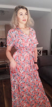 Load image into Gallery viewer, Pink Floral Print Spring Dress
