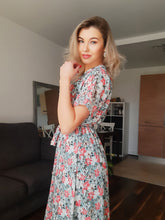 Load image into Gallery viewer, Floral Print Spring Dress 
