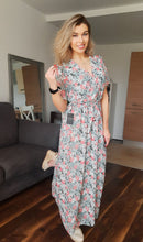 Load image into Gallery viewer, Floral Print Dress 

