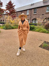 Load image into Gallery viewer, women&#39;s long coat online
