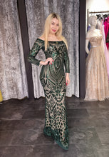 Load image into Gallery viewer, Green sequin dress

