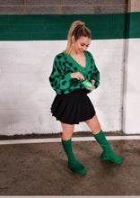 Load image into Gallery viewer, green sweater
