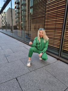 green outfit for women