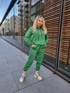 green casual wear for women