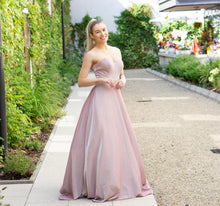 Load image into Gallery viewer, pink debs dress
