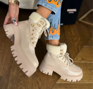 Chunky cream boots